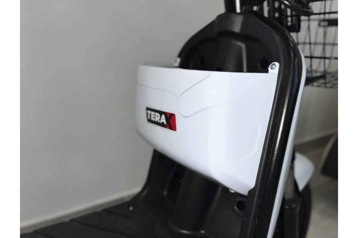 Электроскутер Terax KENGO JY01 белый