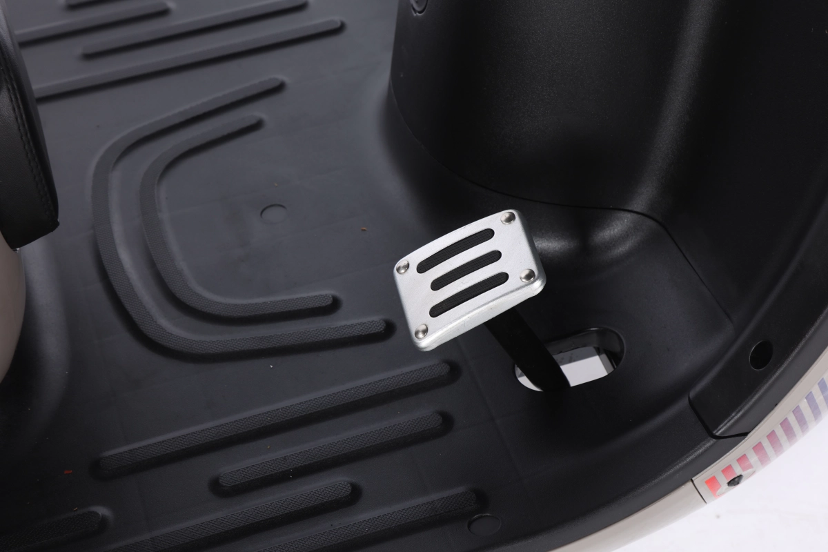 Электротрицикл SmartBalance Venture (с крышей)