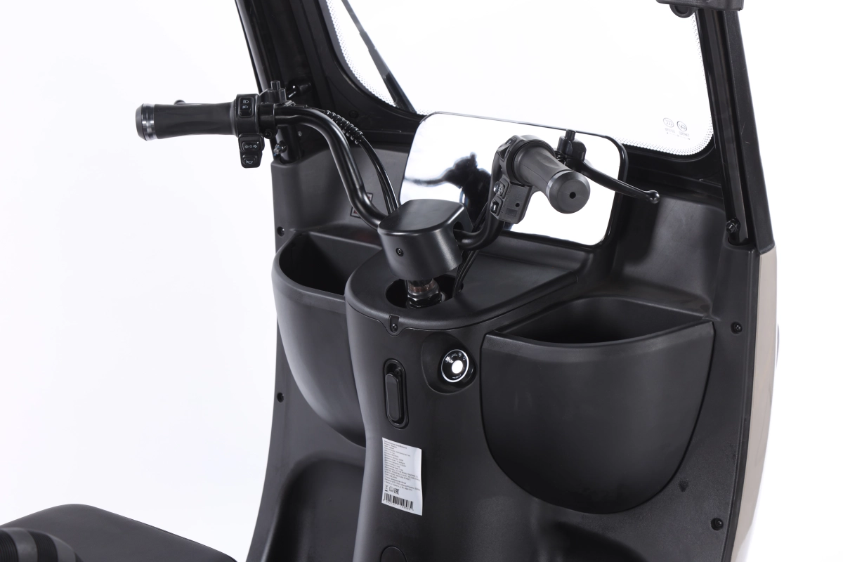 Электротрицикл SmartBalance Venture (с крышей)