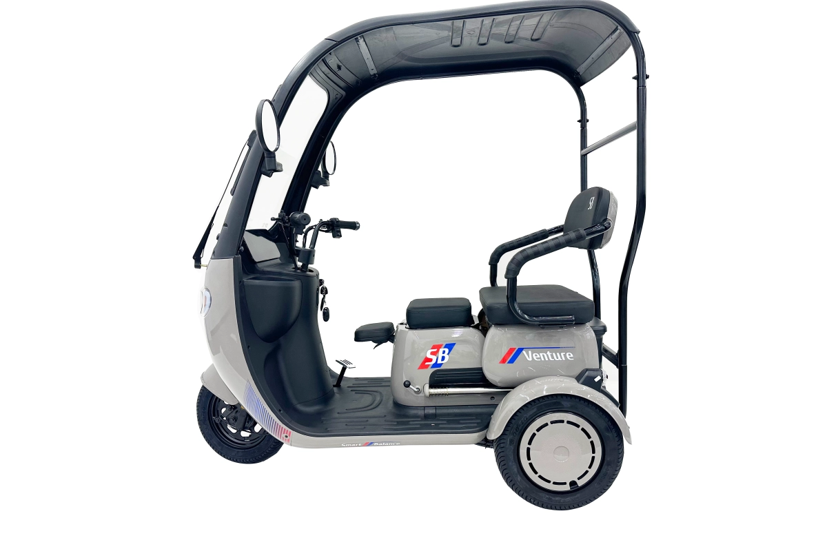 Электротрицикл SmartBalance Venture (с крышей)