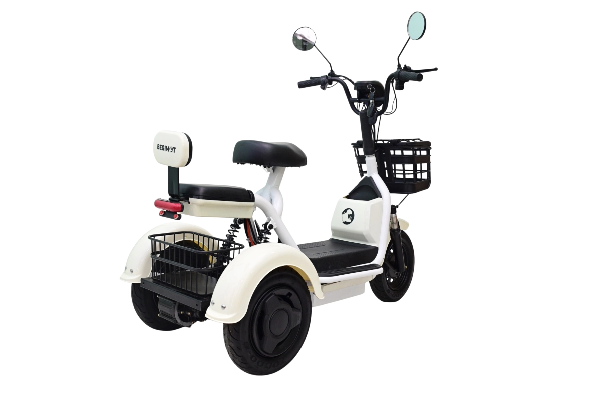 Электрический трицикл BegiMot Trio Air белый