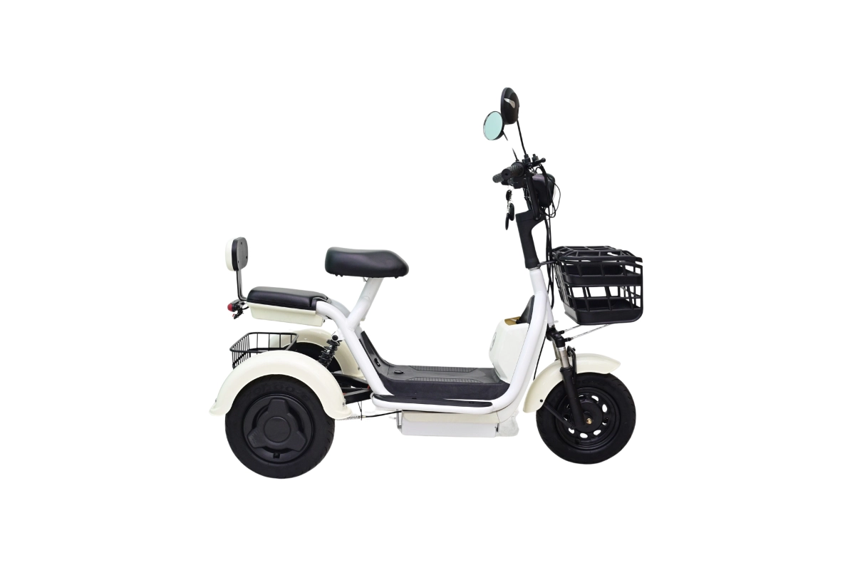 Электрический трицикл BegiMot Trio Air белый