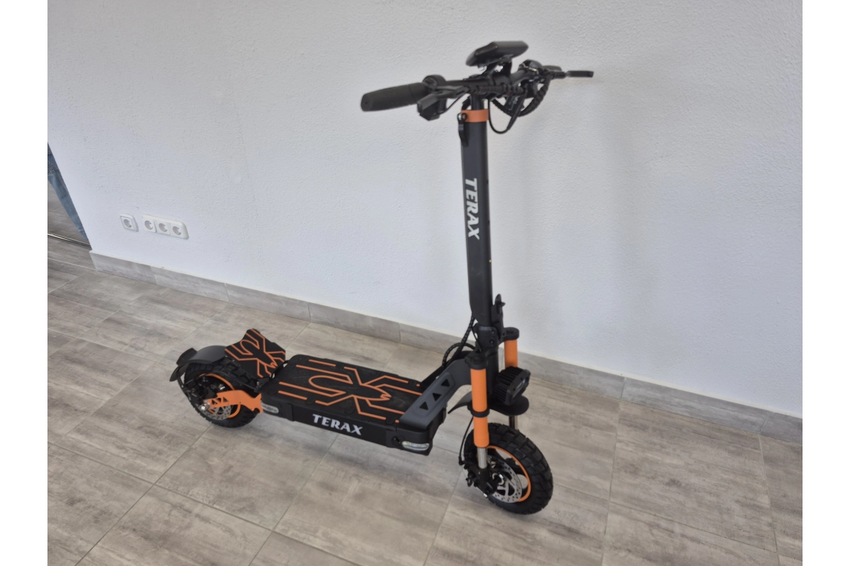 Электросамокат Terax XS04
