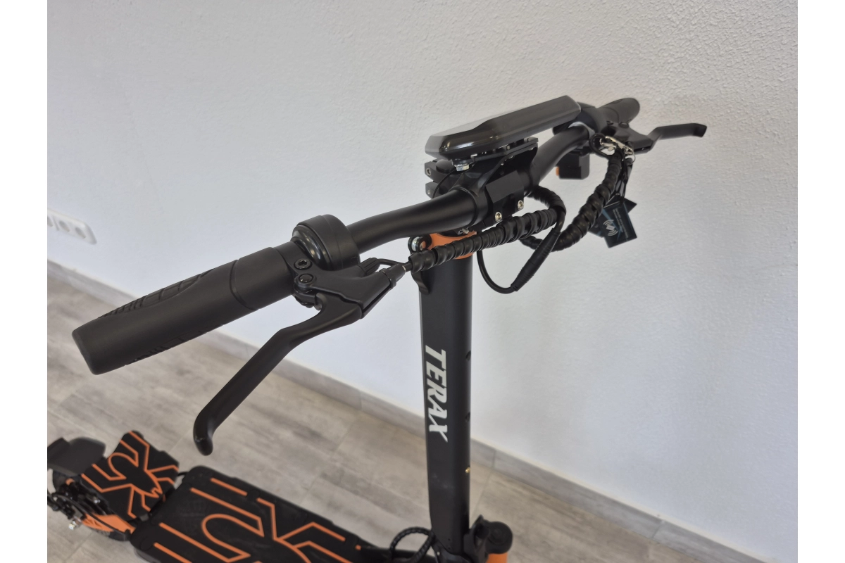 Электросамокат Terax XS04