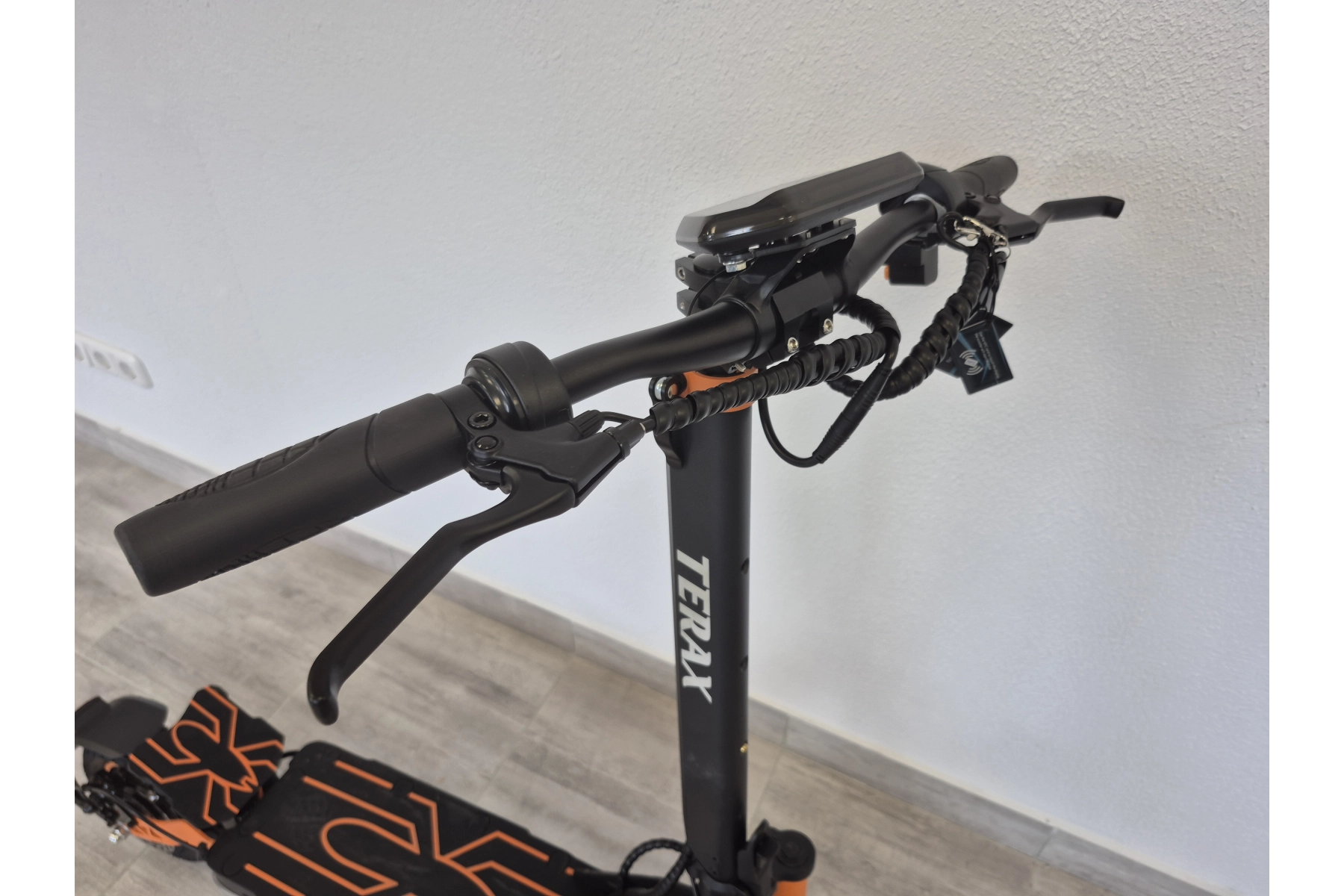 Электросамокат Terax XS04