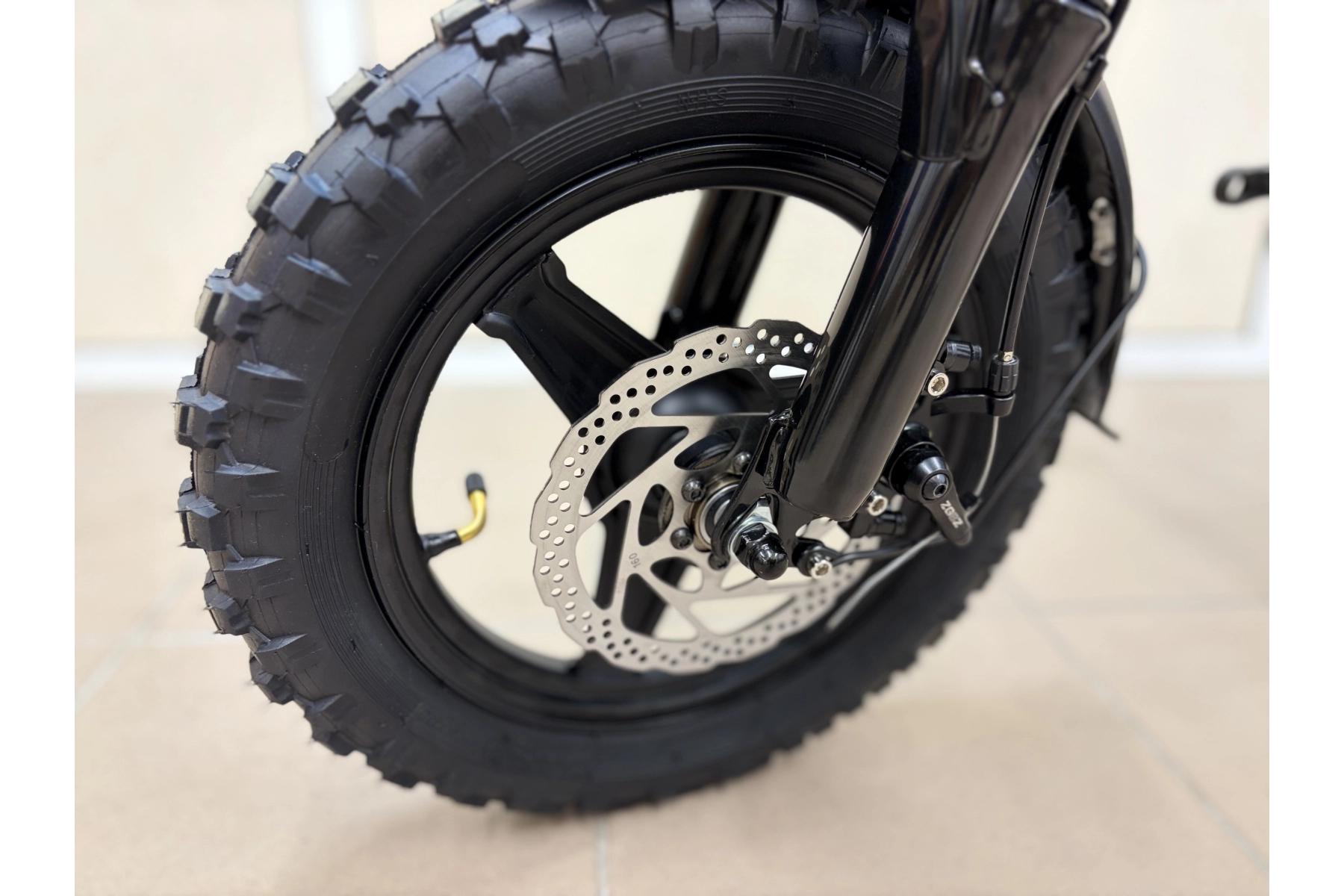 Электровелосипед YAKAMA R5