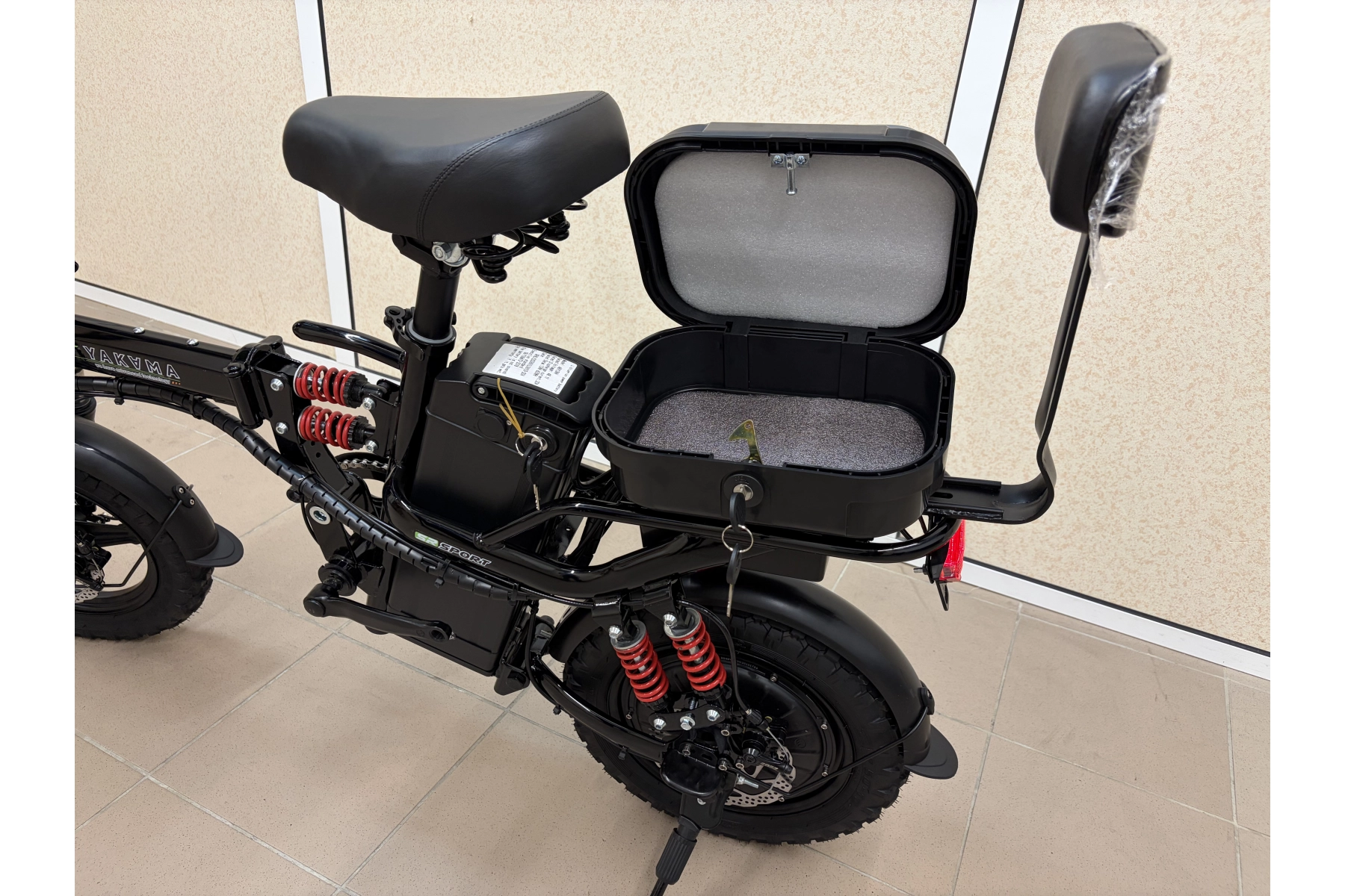 Электровелосипед YAKAMA R5