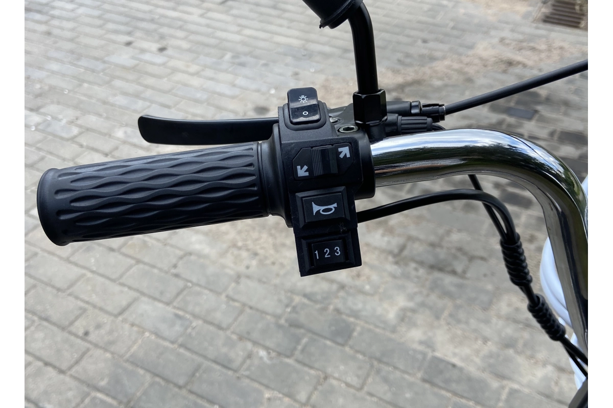 Трёхколёсный электровелосипед Smart8 Farmer чёрный