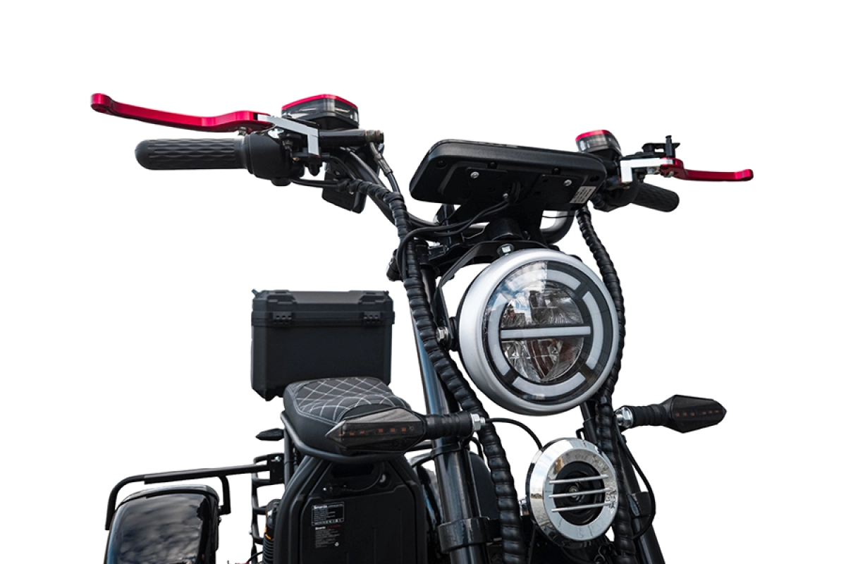Электроскутер Smart8 Bulbash X12 Trike