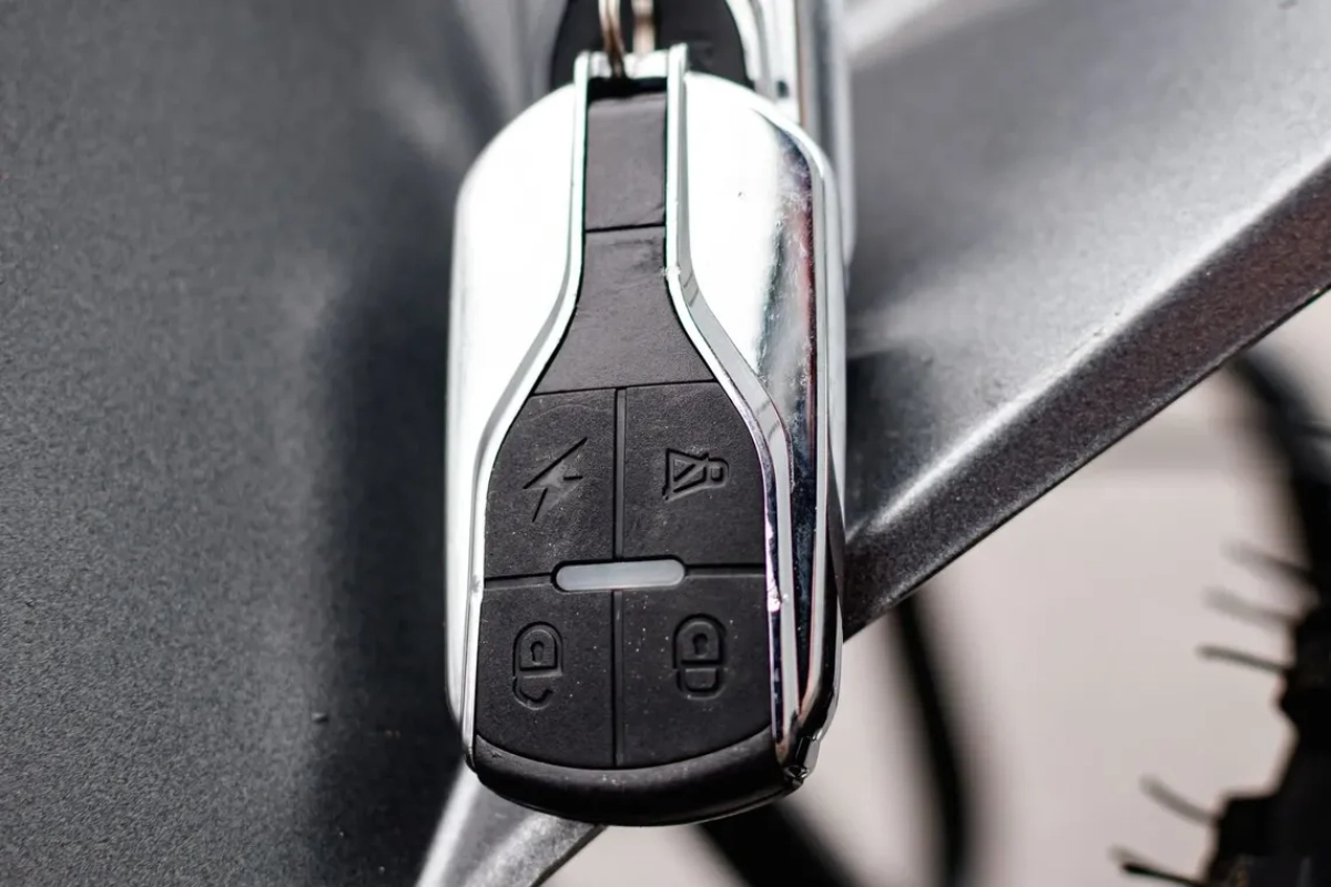 Электроквадроцикл AVM Cybertruck