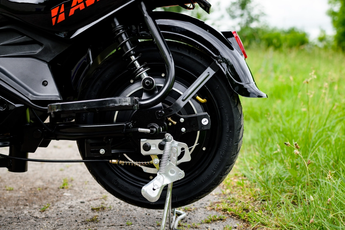 Электроскутер AVM DELTA