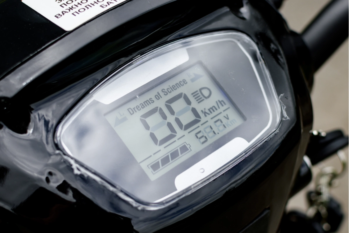 Электроскутер AVM DELTA