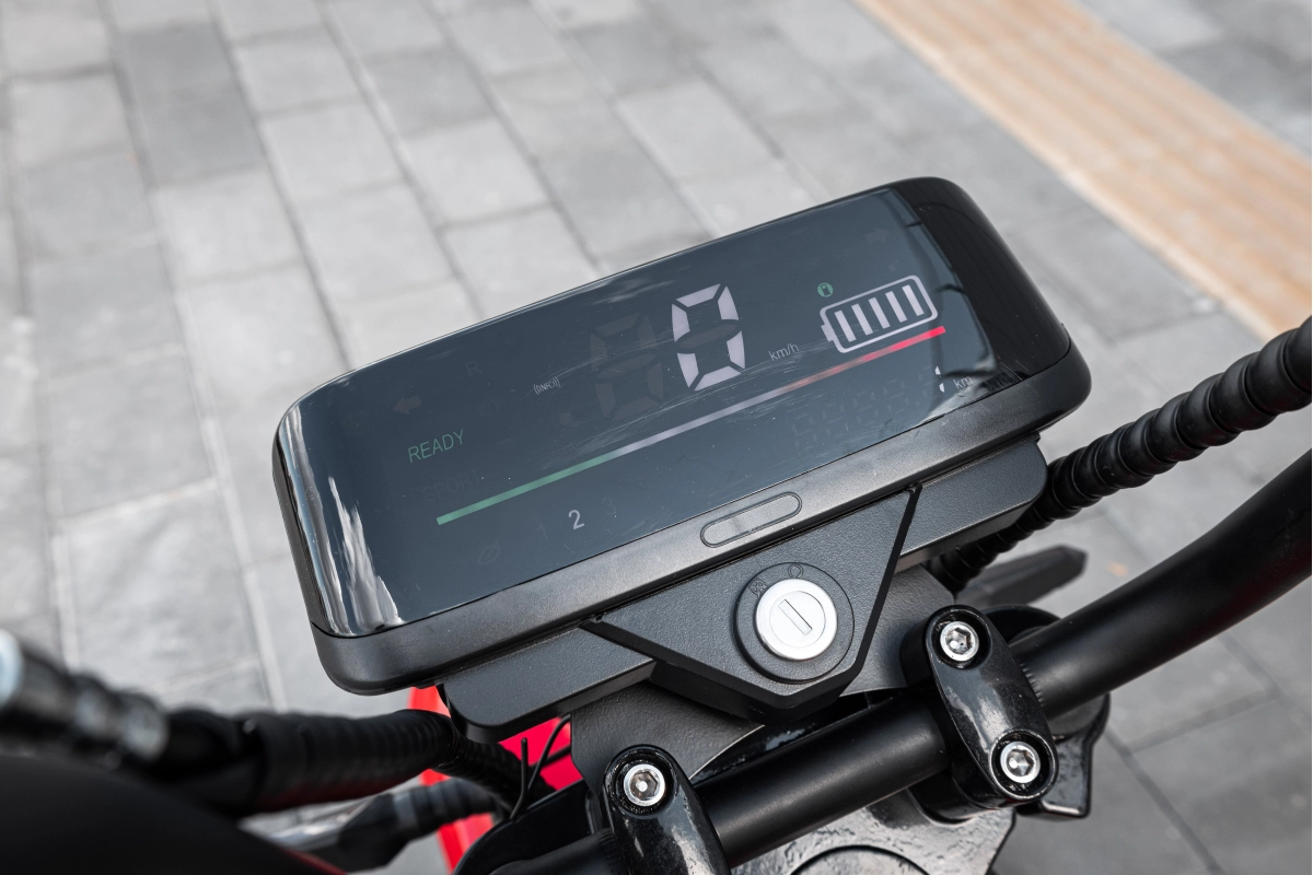 Электроскутер Smart8 Bulbash X15 PRO красный