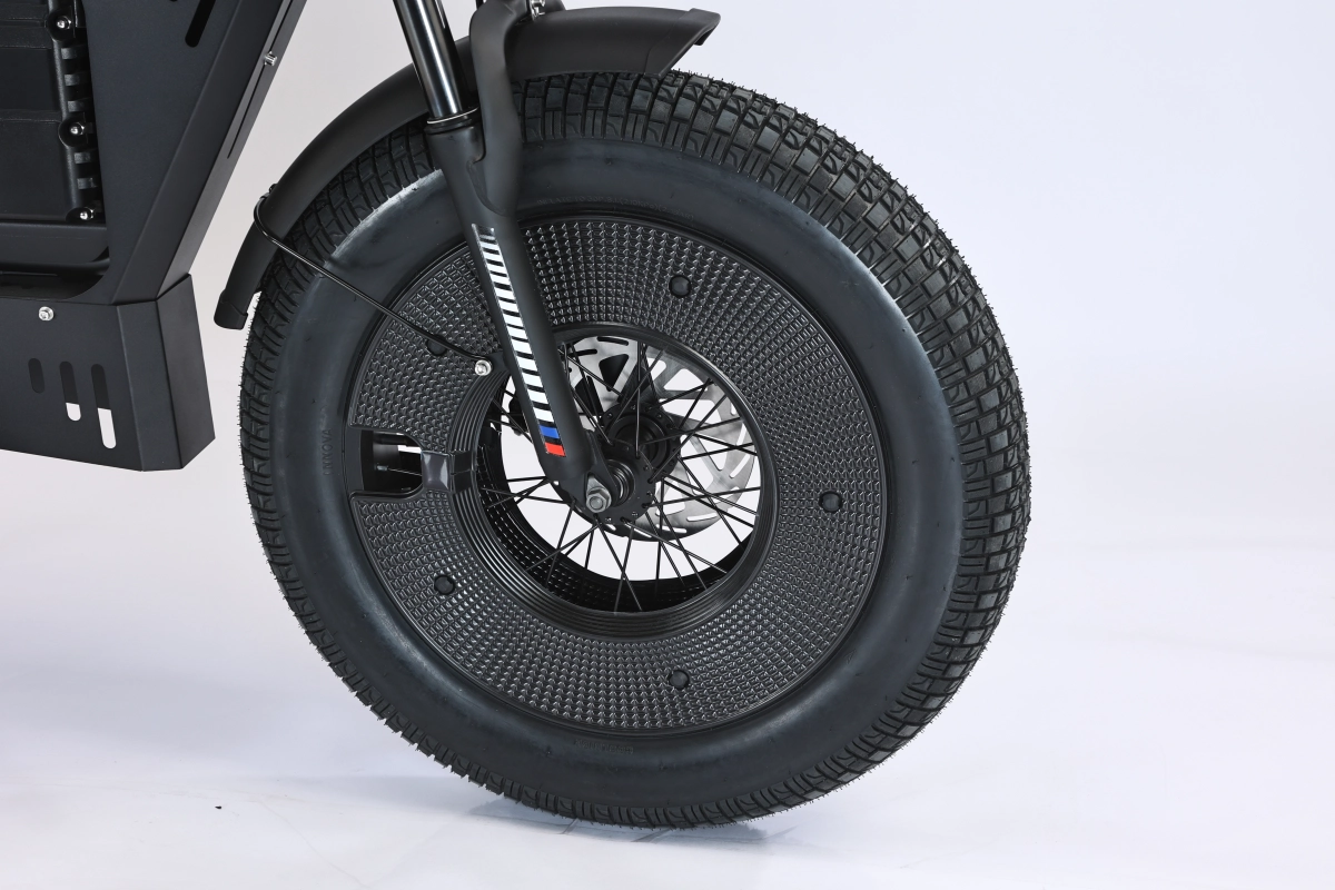 Электровелосипед SmartBalance Combat Pro (2025)