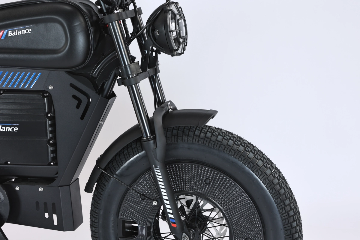 Электровелосипед SmartBalance Combat Pro (2025)