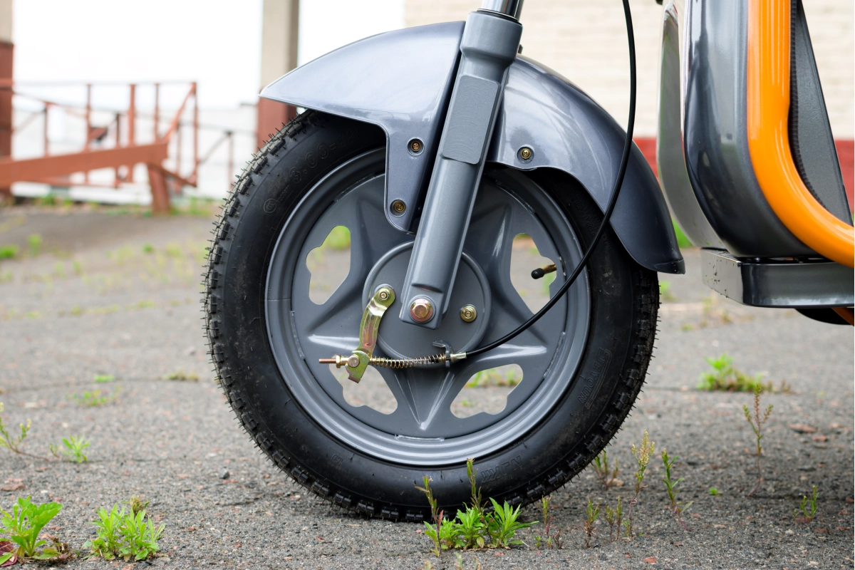 Электротрицикл грузовой AVM Cargo mini 800