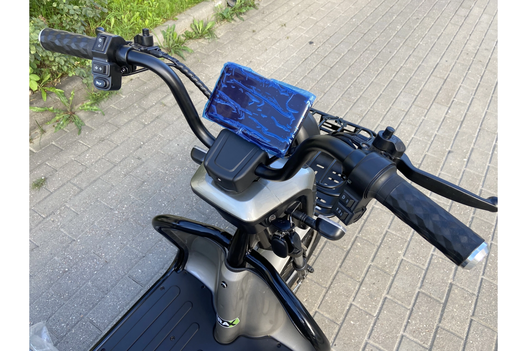Электротрицикл Terax LONGI серый