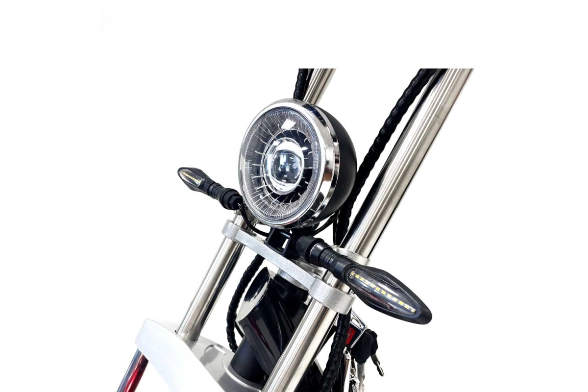 Электроскутер YAKAMA AP-H008-3 красный