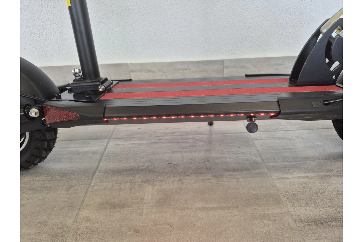 Электросамокат Terax XS01