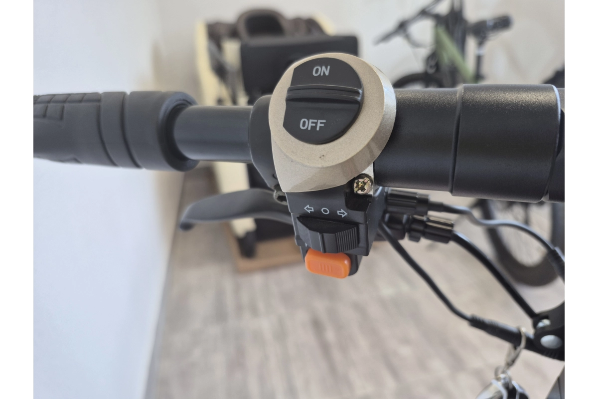 Электросамокат Terax XS01