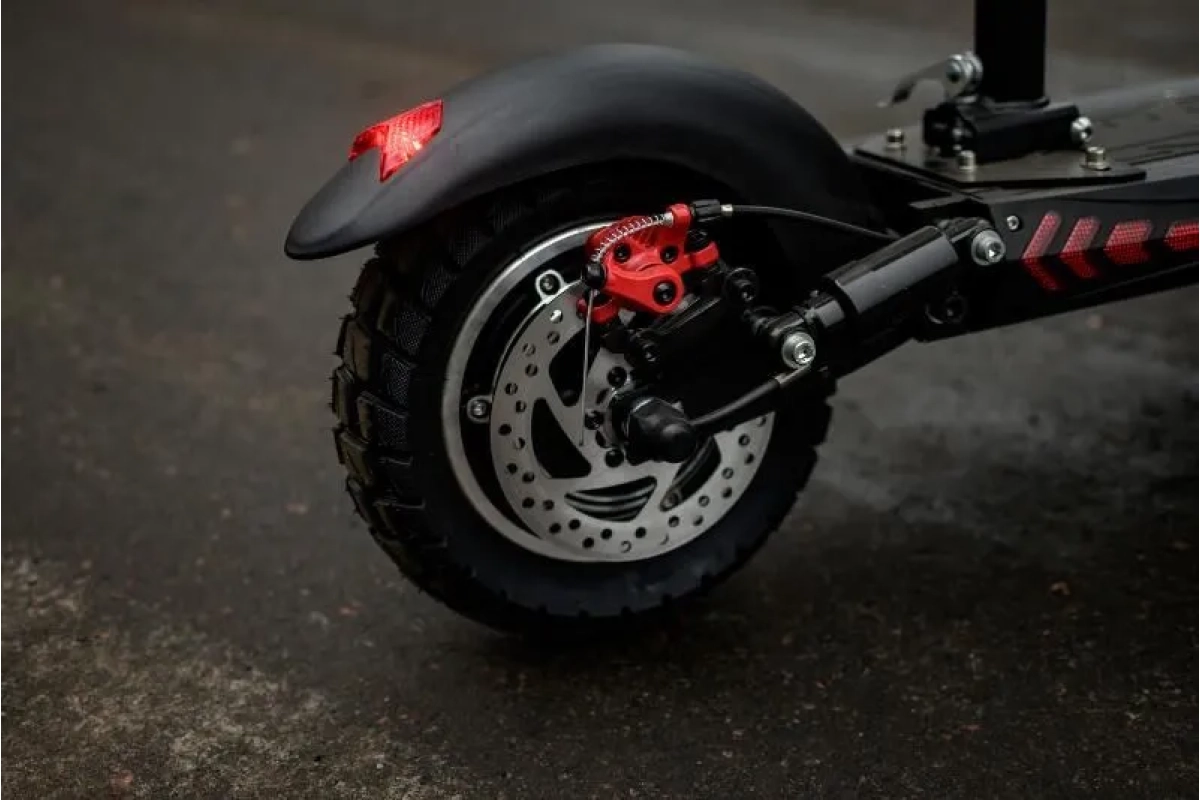 Электросамокат AVM MAX SPEED