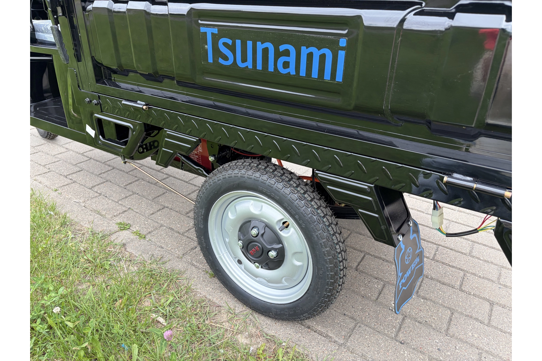 Электротрицикл грузовой Tsunami E2