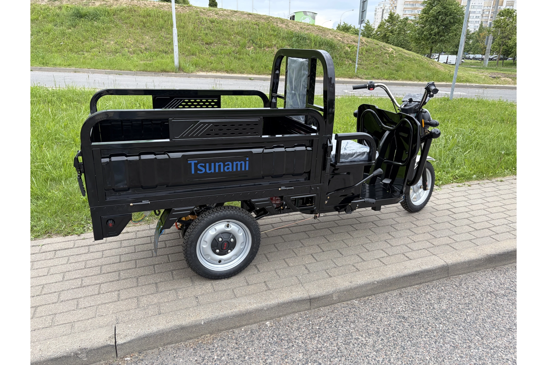 Электротрицикл грузовой Tsunami E2
