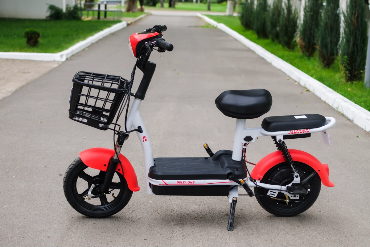 Электроскутер AVM Delta ONE