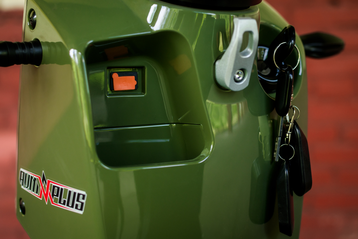 Электроскутер AVM Zoomer