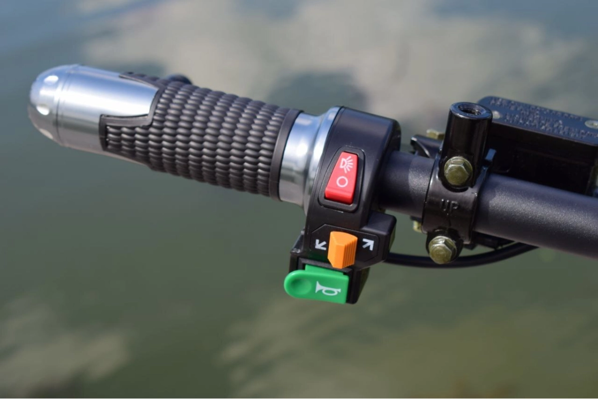 Электроскутер Terax City X1