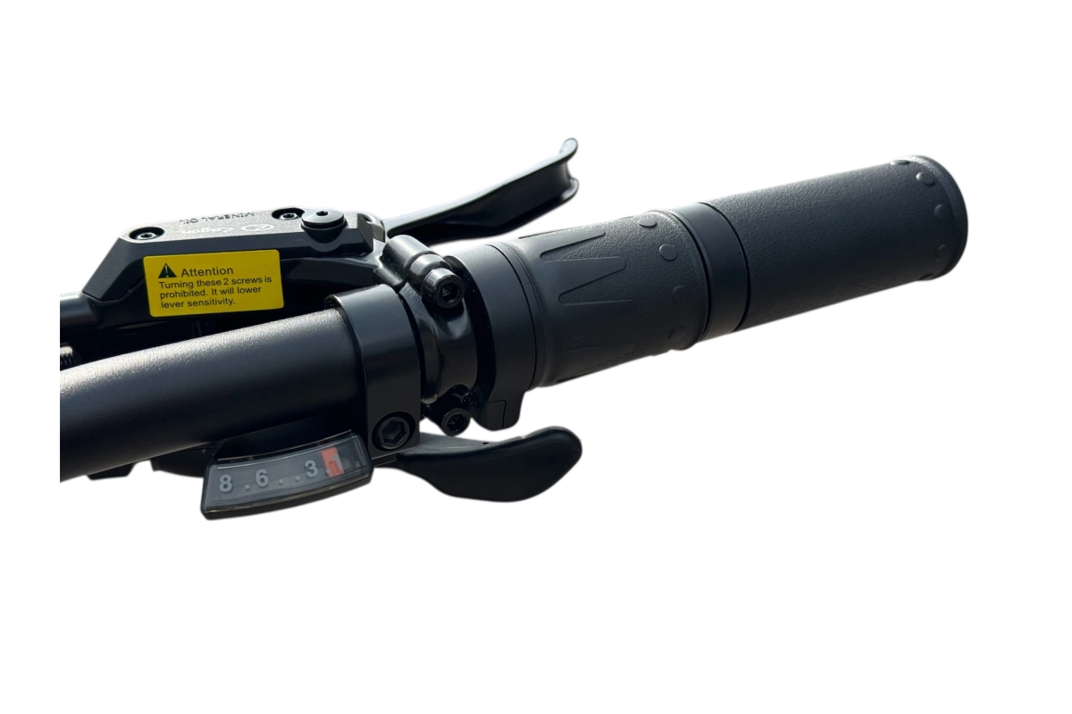 Электрический велосипед SmartBalance Hunter золотистый (2025)