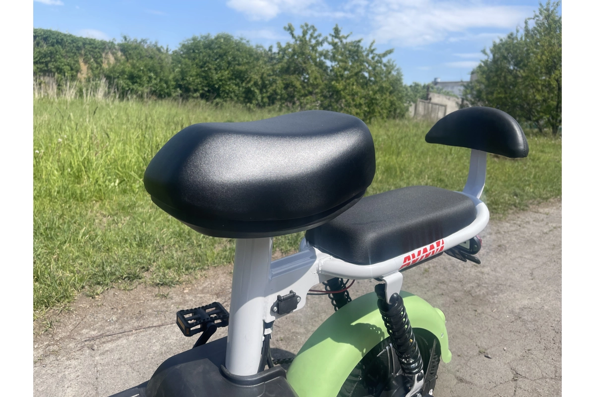 Электроскутер AVM Delta Lite