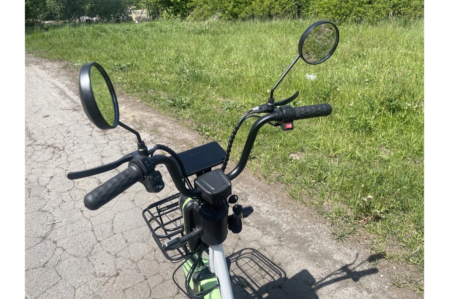 Электроскутер AVM Delta Lite