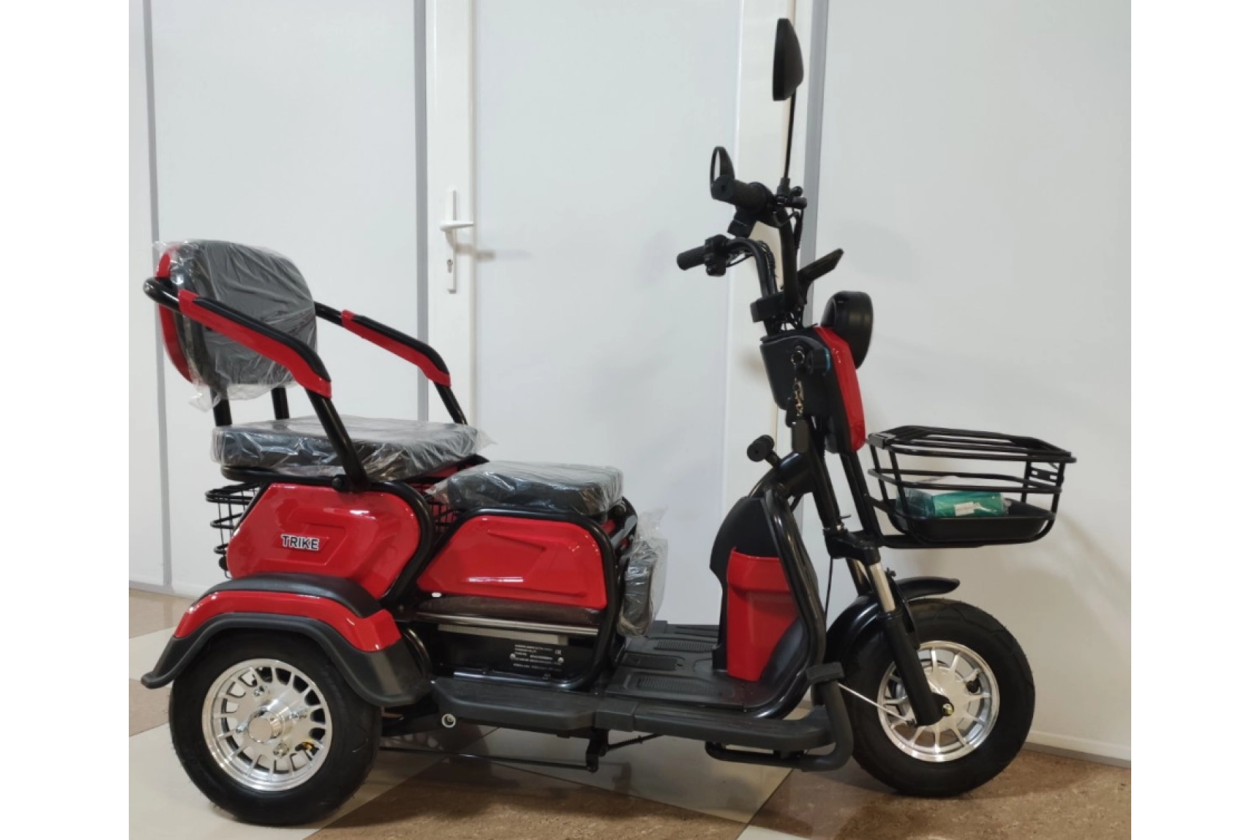 Электротрицикл SMD TRIKE красный
