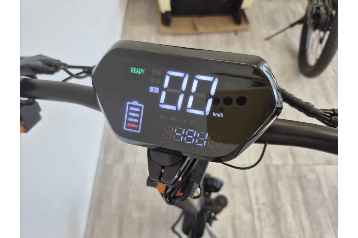 Электросамокат Terax XS06