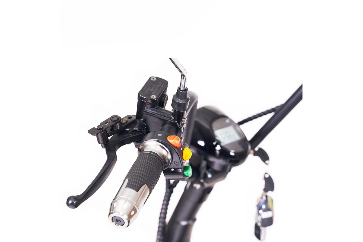 Трёхколёсный электроскутер YAKAMA AP-H0006B красный