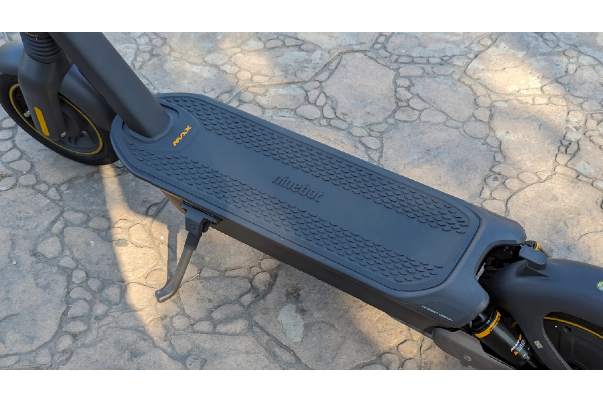 Электросамокат Ninebot KickScooter MAX G2