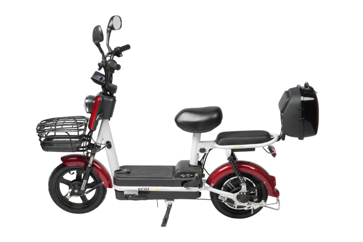  Электроскутер Nova EC-02 красный с задним кофром (без цепи)