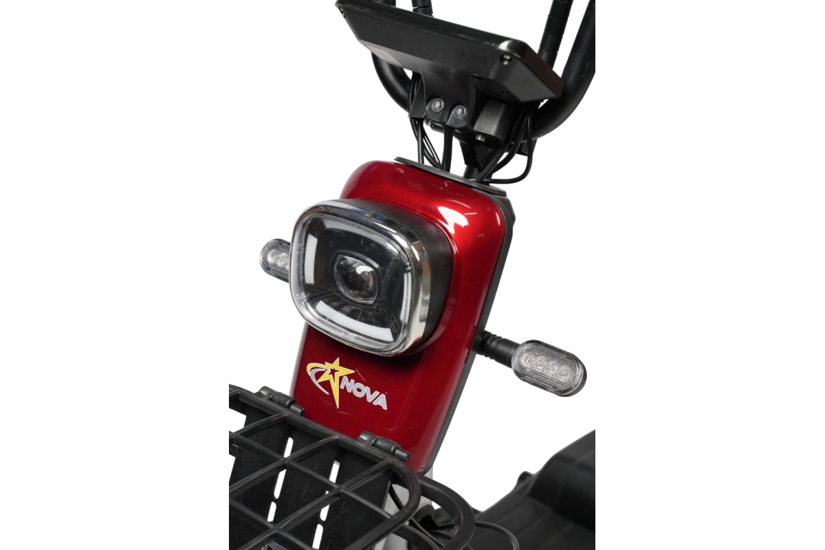  Электроскутер Nova EC-02 красный с задним кофром (без цепи)