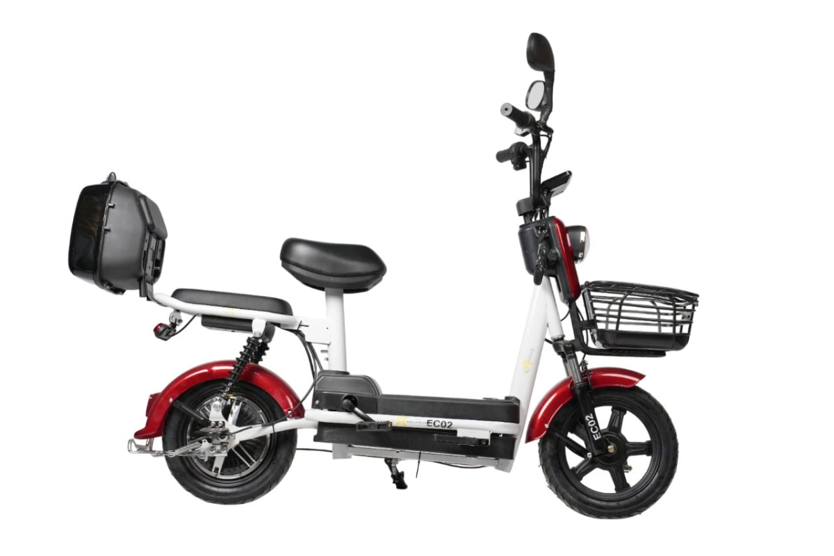  Электроскутер Nova EC-02 красный с задним кофром (без цепи)