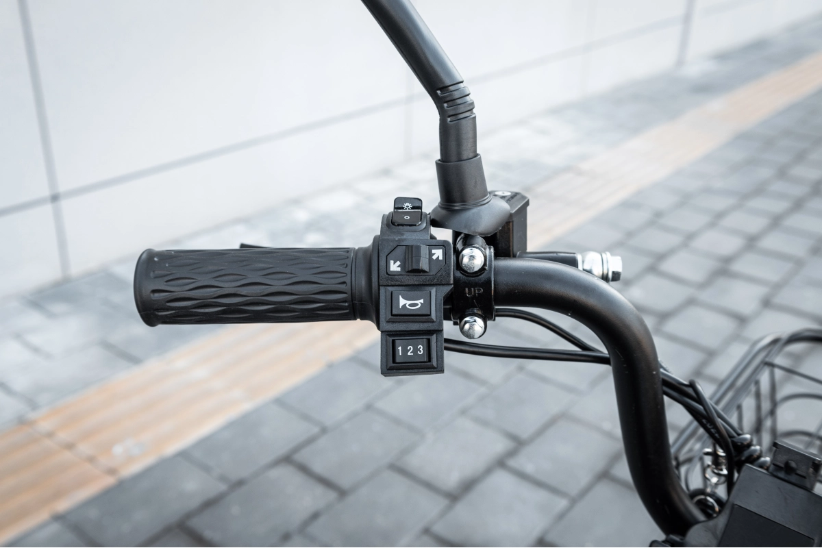 Электровелосипед Smart8 Dacha Lux серый