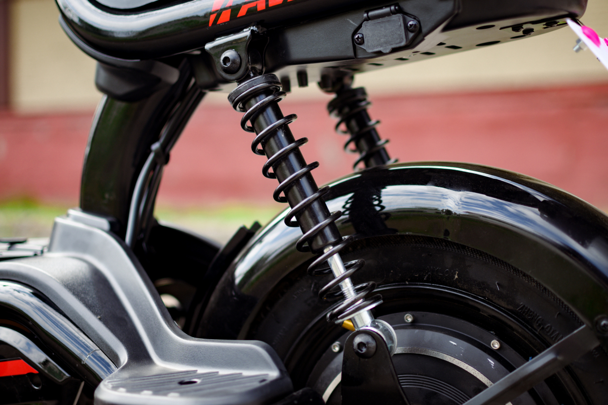 Электроскутер AVM DELTA Pro