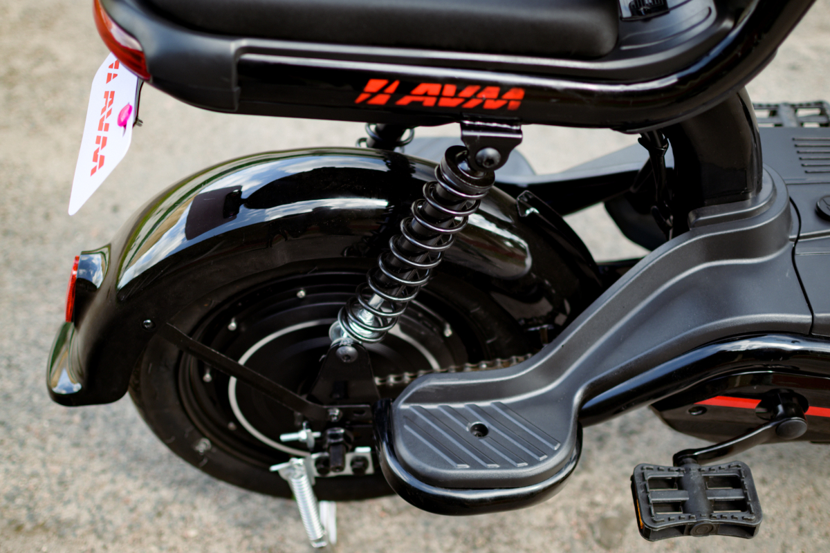 Электроскутер AVM DELTA Pro