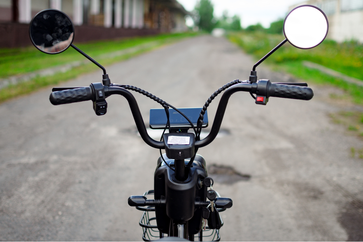 Электроскутер AVM DELTA Pro