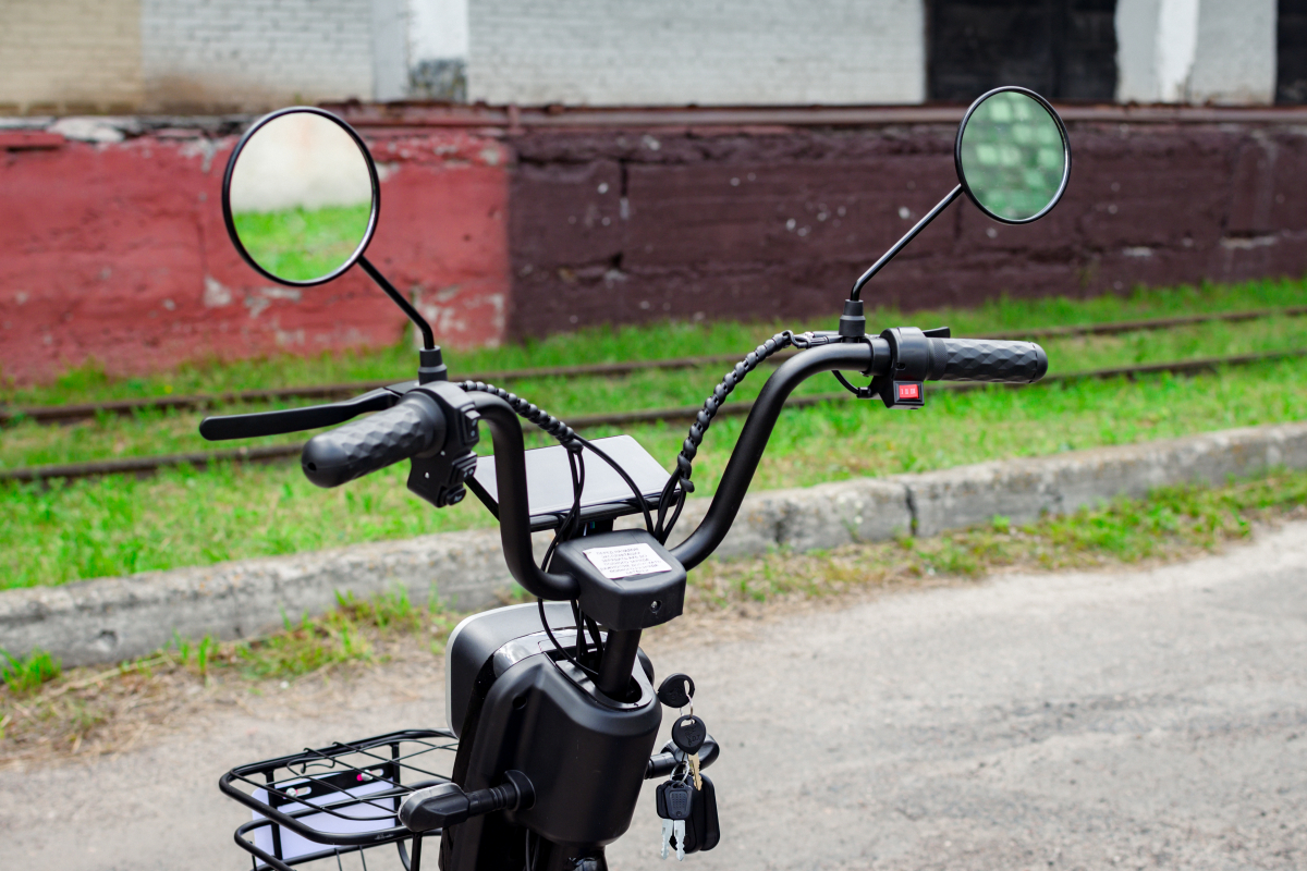 Электроскутер AVM DELTA Pro