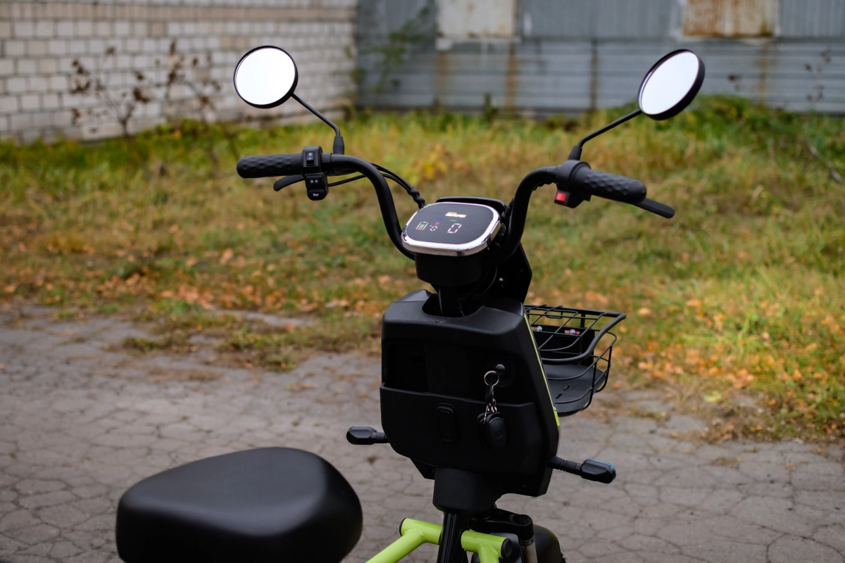 Электроскутер AVM JET