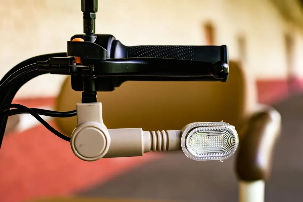 Электротрицикл пассажирский AVM City 650