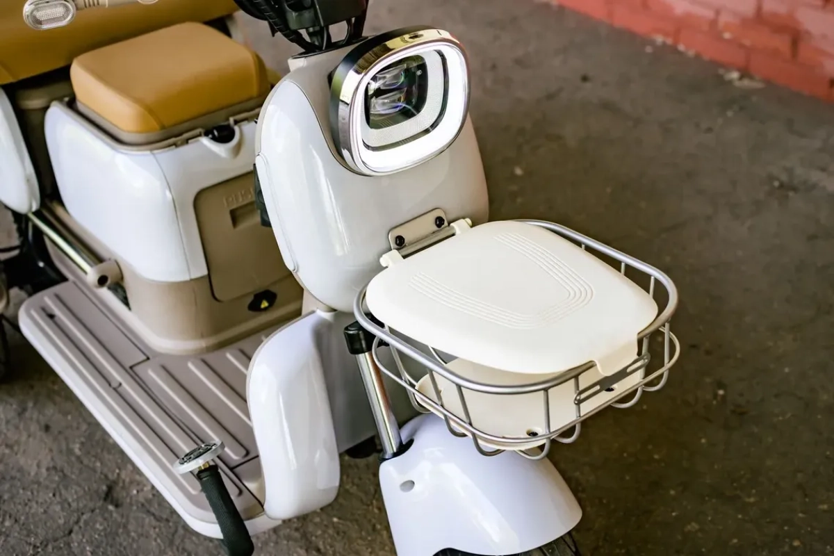 Электротрицикл пассажирский AVM City 650