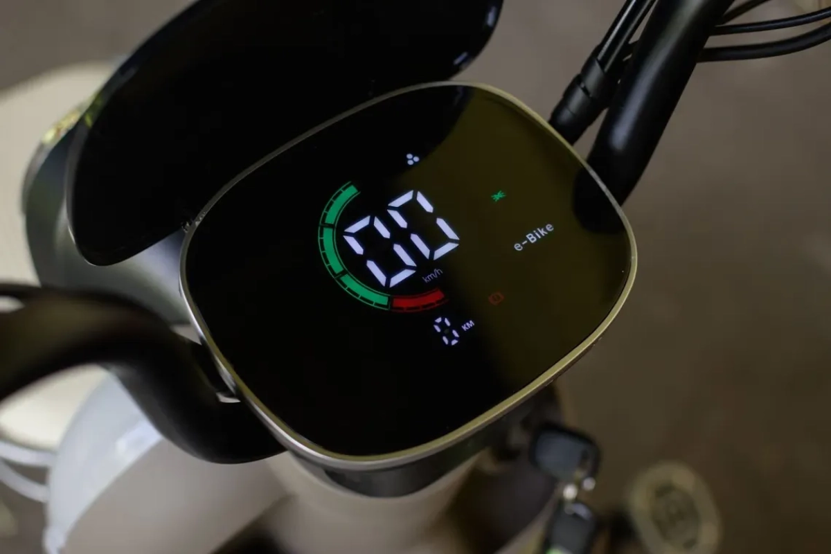 Электротрицикл пассажирский AVM City 650