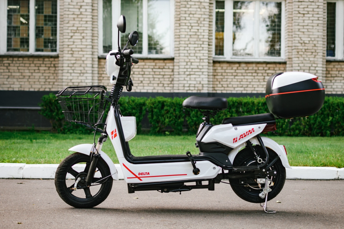 Электроскутер AVM DELTA